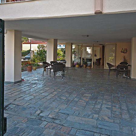 Ikaros Apartments Paralía Екстериор снимка