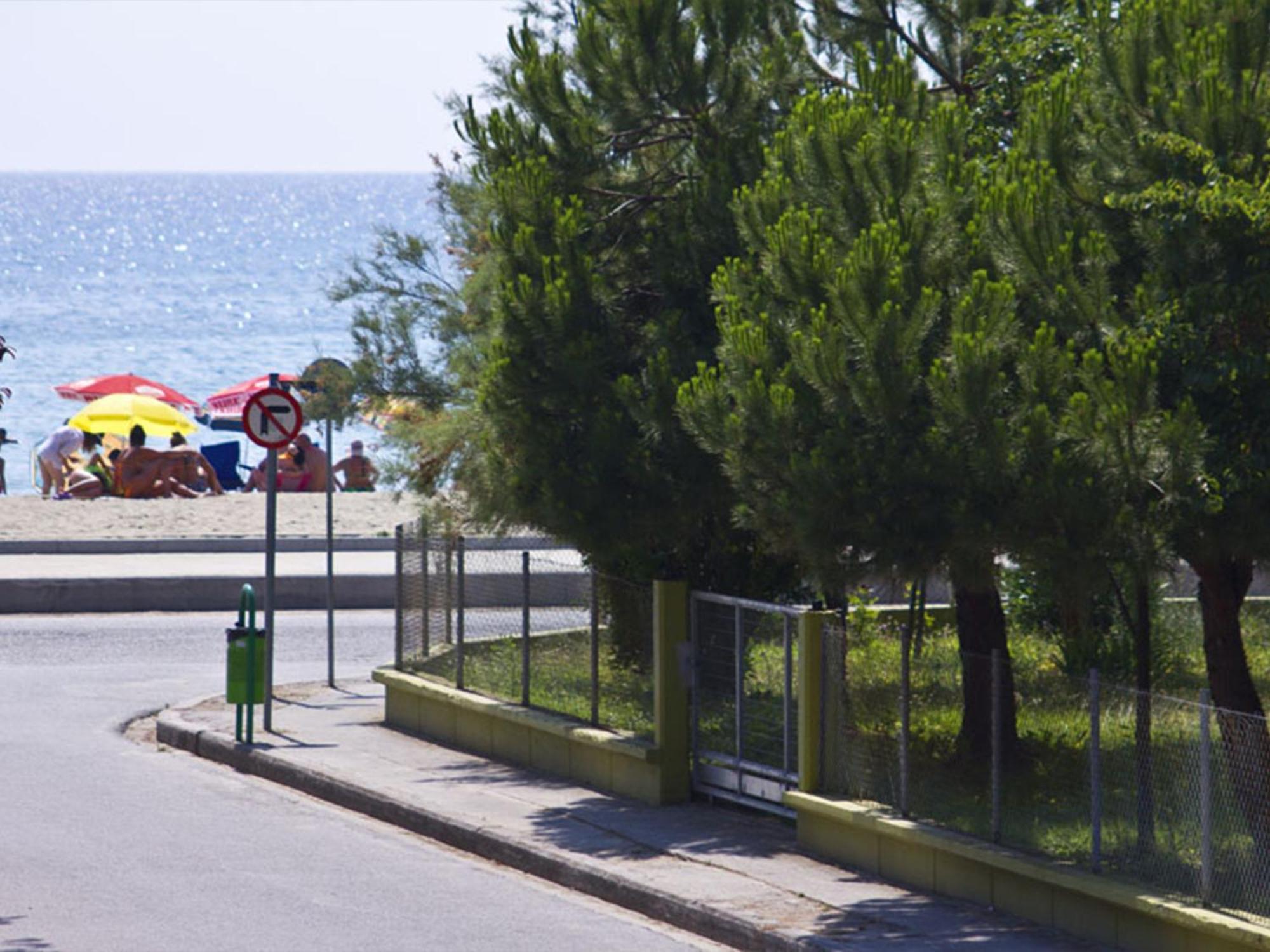 Ikaros Apartments Paralía Екстериор снимка