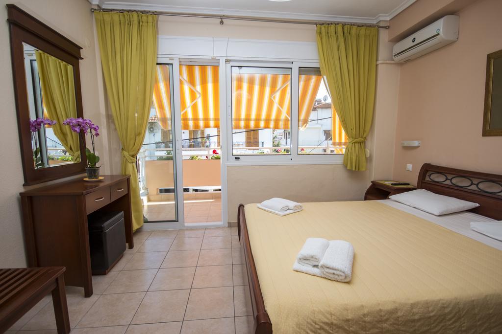 Ikaros Apartments Paralía Екстериор снимка